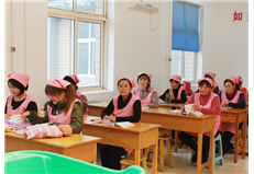 校園風(fēng)采三